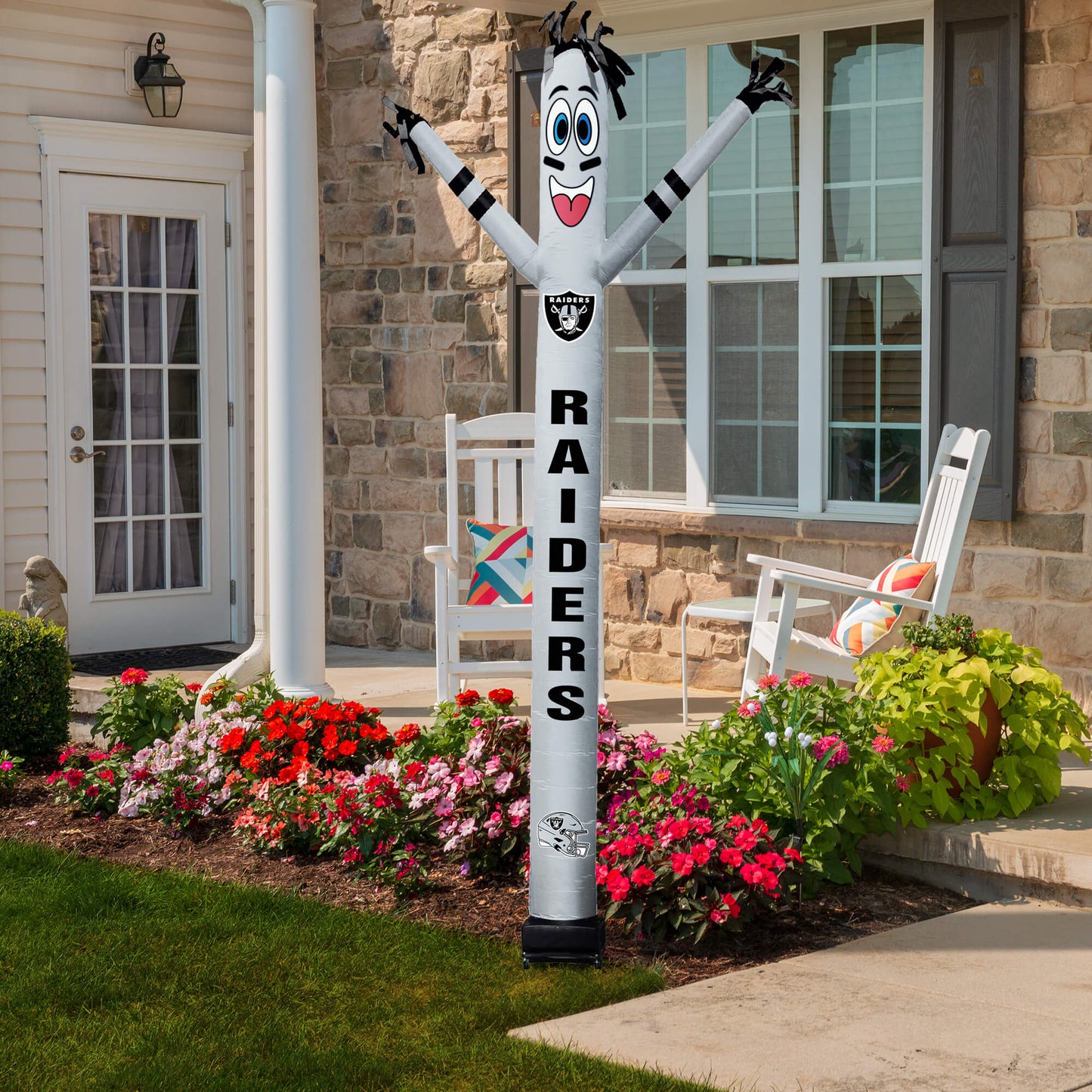 Las Vegas Raiders Inflatable Festive Fanz Sleeve